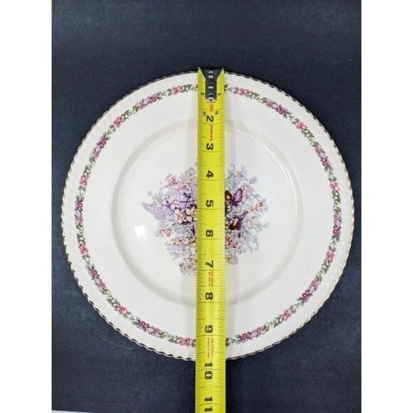 Johnson Bros Old English Queens Bouquet EUC 84 Pc Dinner, Tea & Serving! OBO- - Picture 13 of 15